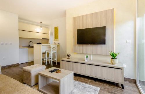 Divcibare Apartamento | Modessa