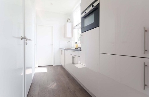 Schin op Geul Chalet De Esquí | ✓ Module at Residence Valkenburg ✓ Holiday home for 6 persons ✓ Located in Valkenburg (Schin op Geul) ✓ Holiday resort in South Limburg, near Maastricht ✓ Book directly at the resort