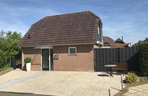 Wolphaartsdijk Casa | Moerellahof, Gezin & Familie vakantiehuis aan het Veersemeer ALLEEN GEZINNEN