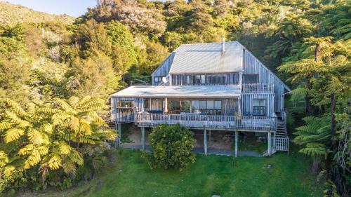 Moetapu Bay Casa | Moetapu Bay Bliss - Marlborough Sounds Retreat