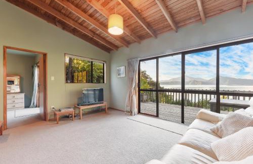 Moetapu Bay Casa | Moetapu Bay Bliss - Marlborough Sounds Retreat