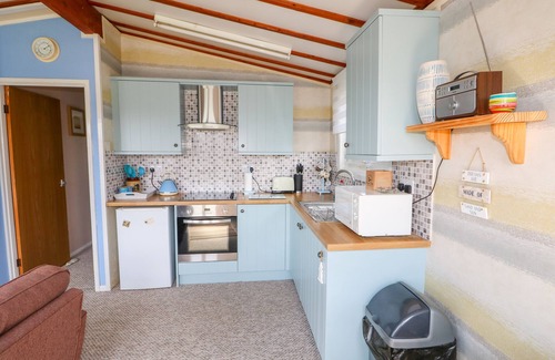 Anderby Creek Cabaña | Retiro Moggs, CHAPEL ST LEONARDS