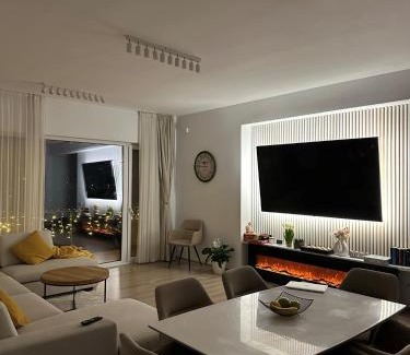 Brasov Apartamento | MoHost Penthouse-Top Floor Luxury Mountains View-AC-