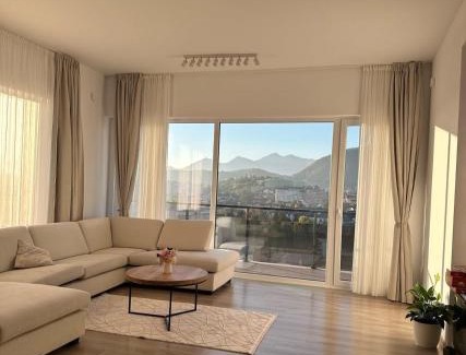 Brasov Apartamento | MoHost Penthouse-Top Floor Luxury Mountains View-AC-