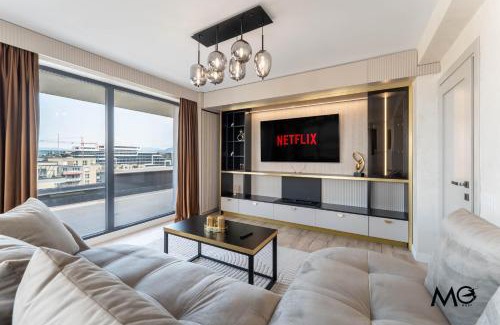 Tractorul Apartamento | MoHost Valcom - Skyline Penthouse Escape