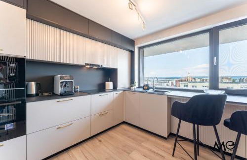 Tractorul Apartamento | MoHost Valcom - Skyline Penthouse Escape