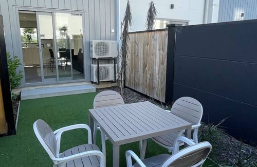Upper Riccarton Casa | Mohua Lane Urban Paradise