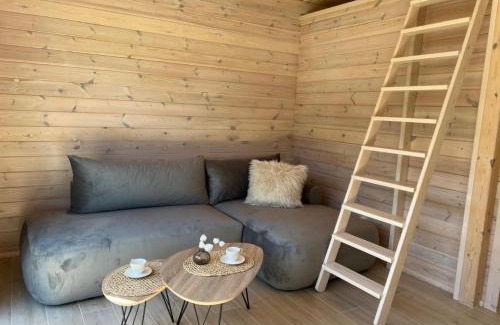 Debina Casa | MOJA DEBINA LUX 1, domek z pokojem dziennym, jedną sypialnią i antresolą, blisko plaży