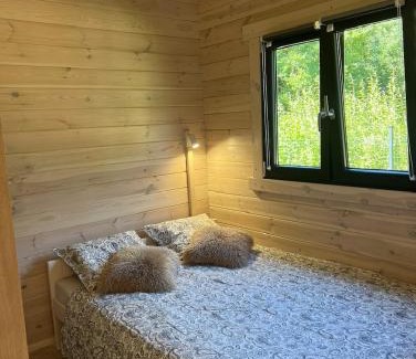 Debina Casa | MOJA DEBINA LUX 1, domek z pokojem dziennym, jedną sypialnią i antresolą, blisko plaży