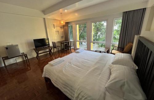 North Pattaya Cabina | Molecular cloud