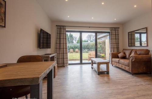 Beverley Casa | Molehill Cottage - New 2023 - EV Charger - Pets