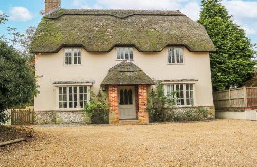 East Woodyates Casa | Moles Cottage