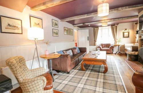 East Woodyates Casa | Moles Cottage