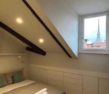 Historic Centre Apartamento | MoleVibes, Mansarda Panoramica - Piazza Vittorio