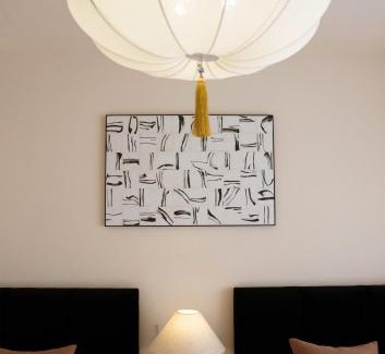 Downtown Shanghai Apartamento | Moli B&B-Right on Nanjing East Road the Bund 2-Bedrooms with Elevator Apart ment Near the subway
