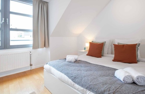 Ixelles Apartamento | Moliere IV - Tres Habitaciones Piso, Capacidad 8