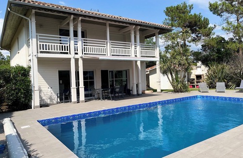 Moliets-et-Maa Villa | MOLIETS PLAGE villa con jacuzzi y piscina climatizada