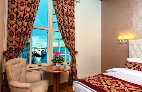 Adalar Hotel | Mom Hotel