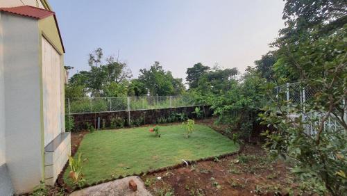 Shahapur Apartamento | Moments - peaceful moments among nature and green surroundings