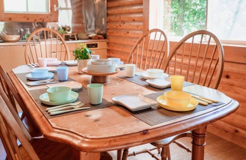 Kawanehon Hotel | MomijiFusion of outdoor and healingHot spring / Haibaragun Shizuoka