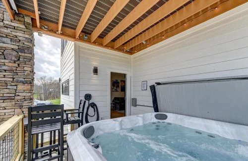 Weaverville Casa | Mon Trèsor, Modern Mountain Views with deck