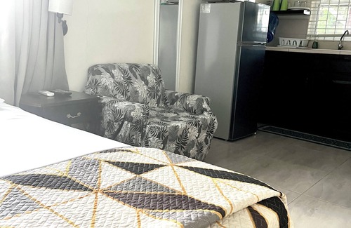 Mona Heights Apartamento | Mona Cottage