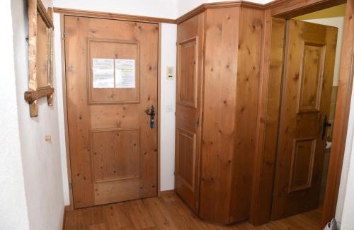 Klosters Dorf Apartamento | Monami Apartments Klosters, Elisas Zugwald