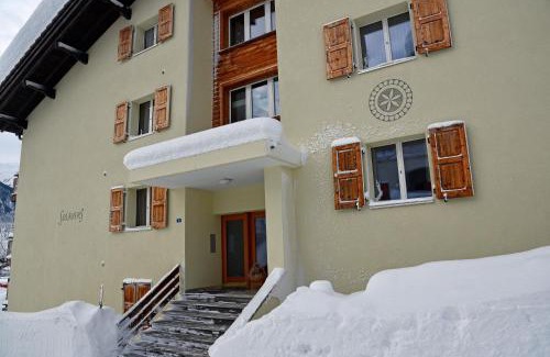 Klosters Platz Apartamento | Monami Apartments Klosters, Apt. Solavers No 1