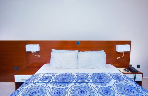 Accra Hotel | Monarch Hotel