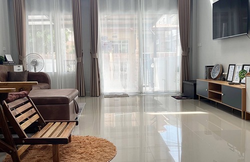 Hat Yai Casa | Monday Guesthouse Hatyai