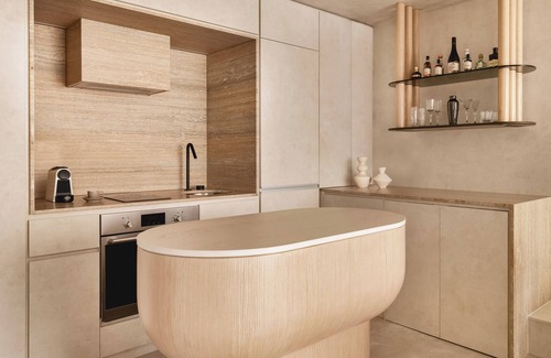 Burleigh Heads Hotel | Mondrian Gold Coast