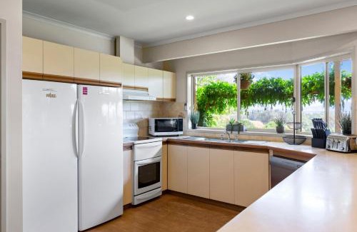 Mansfield Casa | Monkey Gully Retreat - Mansfield - Sleeps 9