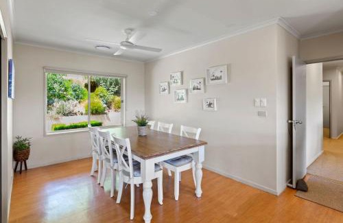 Mansfield Casa | Monkey Gully Retreat - Mansfield - Sleeps 9