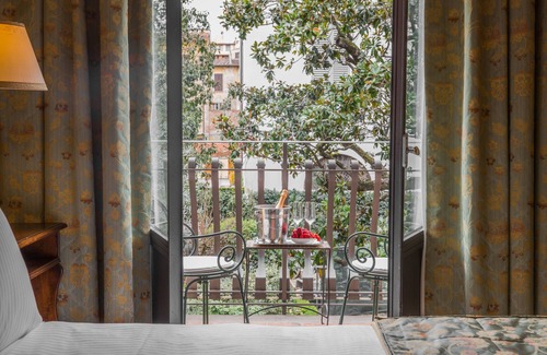 Sant' Ambrogio Hotel | Monna Lisa
