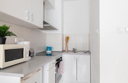 Corvin negyed Apartamento | Mono Residence with free parking