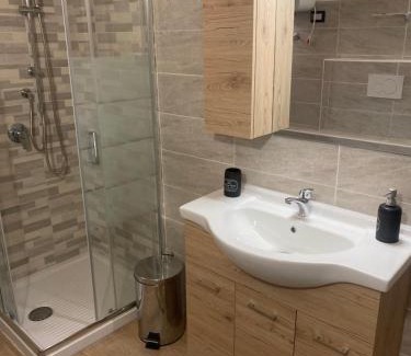 Province of Cagliari Apartamento | Monolocale indipendente nel quartiere residenziale Genneruxi
