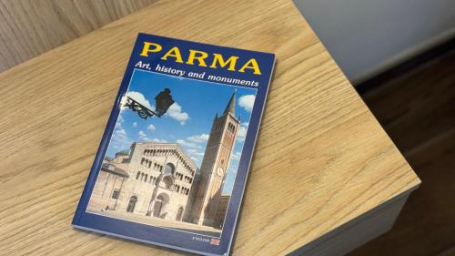 Lubiana Apartamento | Monolocale per 2 nel Centro di Parma - Aurea Suite !
