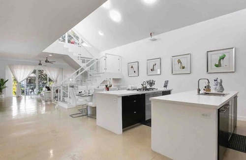 Downtown Fort Lauderdale Casa | Monroe Mansion Las Olas Downtown House With Pool!