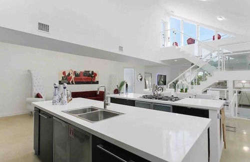 Downtown Fort Lauderdale Casa | Monroe Mansion Las Olas Downtown House With Pool!