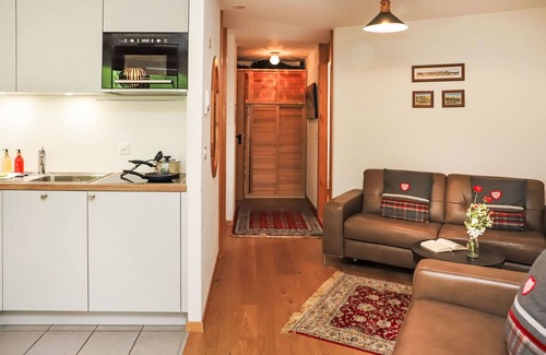 Noveli Apartamento | Mont Fort 16 by Interhome