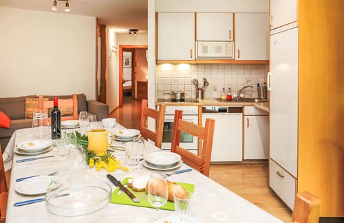 Noveli Apartamento | Mont-Fort 51 by Interhome