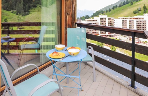 Noveli Apartamento | Mont Fort 55 by Interhome