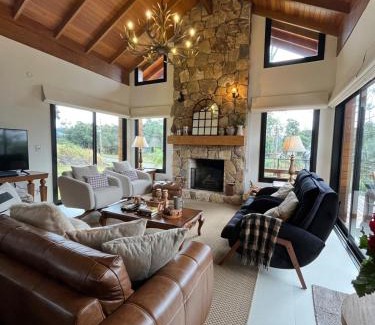 Vale das Colinas Casa | Montagna Gramado House