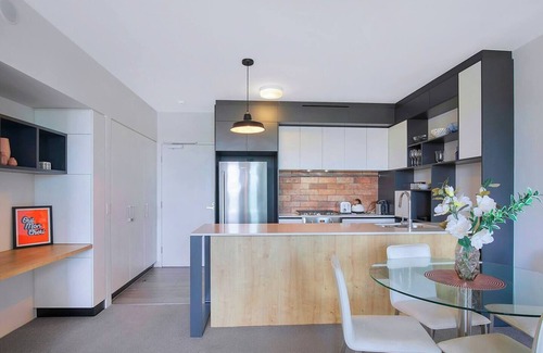 West End Apartamento | Montague Metropolitan Brisbane Cityscape Oasis
