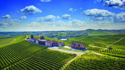 San Desiderio Casa | Montalbera Wine Suites