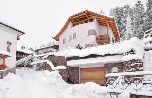 Ortisei Apartamento | Vida luminosa en una ubicación fantástica - Montaniola *** Apartment Resciesa
