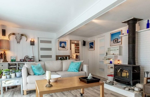 Montauk Casa | Montauk Beach House Oasis — this Hither Hills Hideaway Has ALL the Stuff
