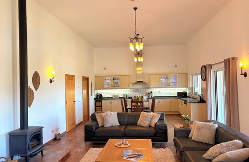 Calicos Villa | Privada, individual Diseñado Villa con, Placa Solar de Agua Salada Piscina,