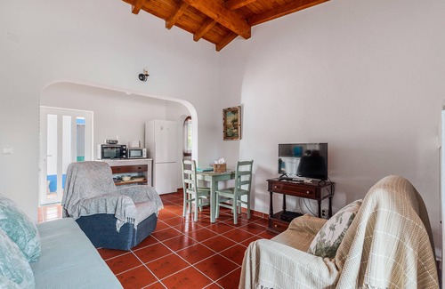Foros de Vale de Figueira Casa | Monte Cores Do Vale - Villa with Private Pool