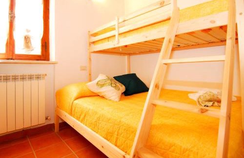 Montelaguardia Apartamento | Monte Malbe Charming Villa with Garden and Parking